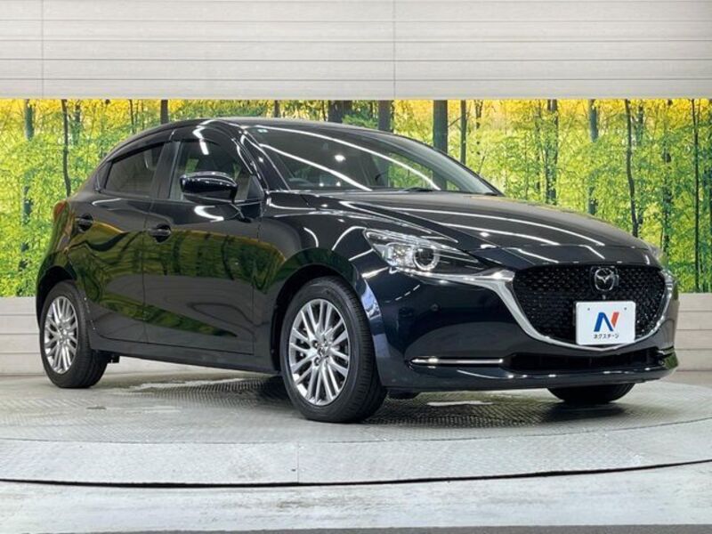 MAZDA2