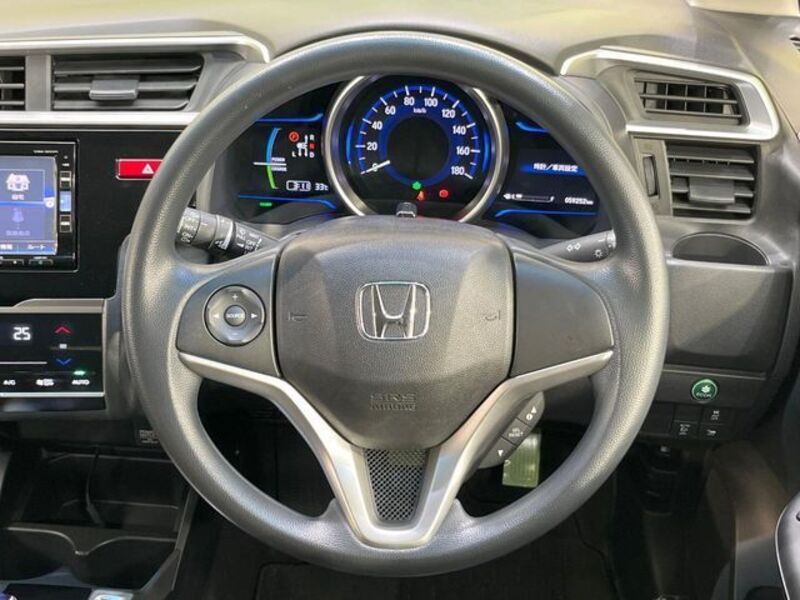 FIT HYBRID