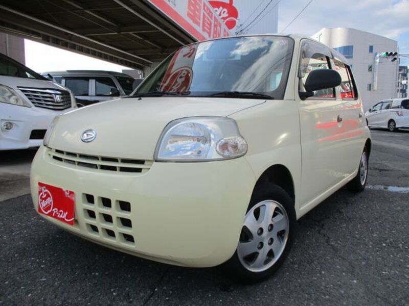 DAIHATSU ESSE