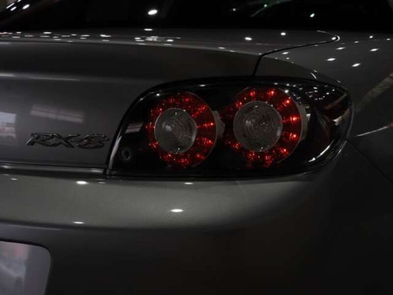 RX-8