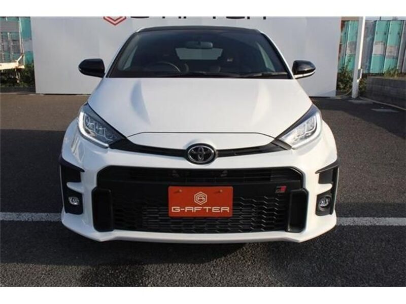 GR YARIS