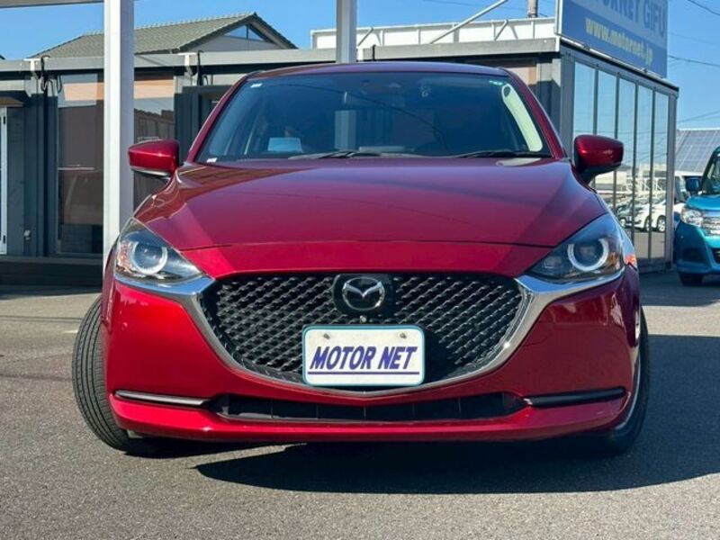 MAZDA2