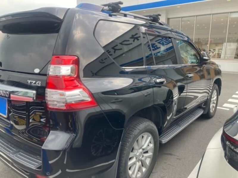 LAND CRUISER PRADO