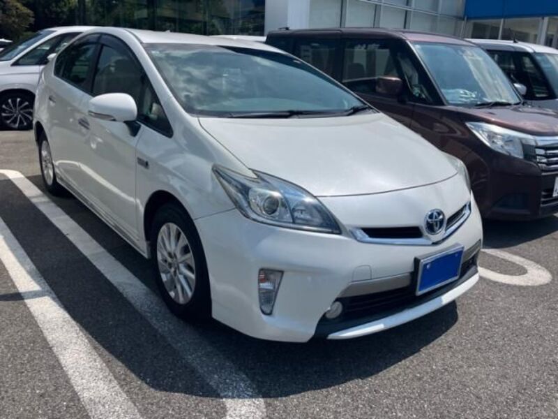 PRIUS PHV