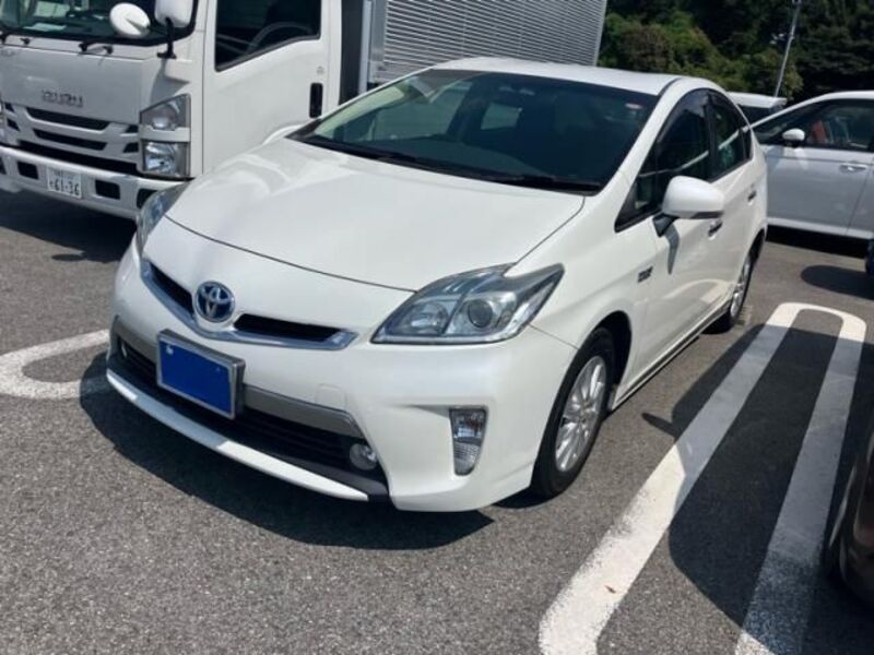 PRIUS PHV