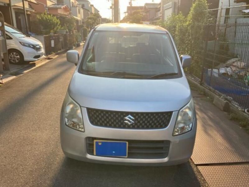 WAGON R