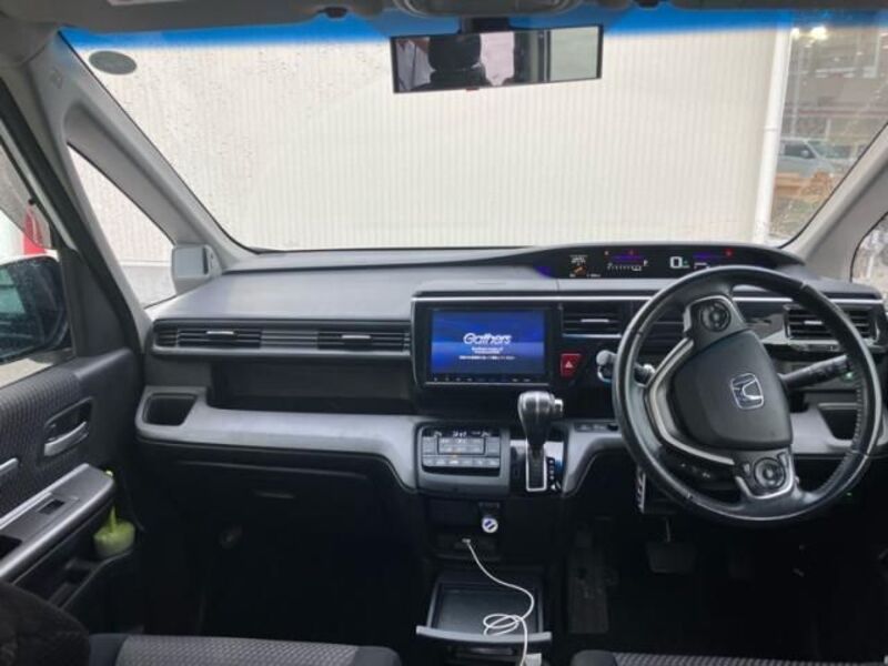 STEPWAGON SPADA