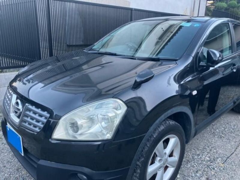 NISSAN DUALIS