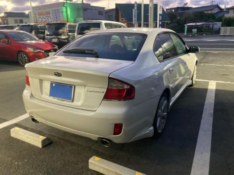 LEGACY B4