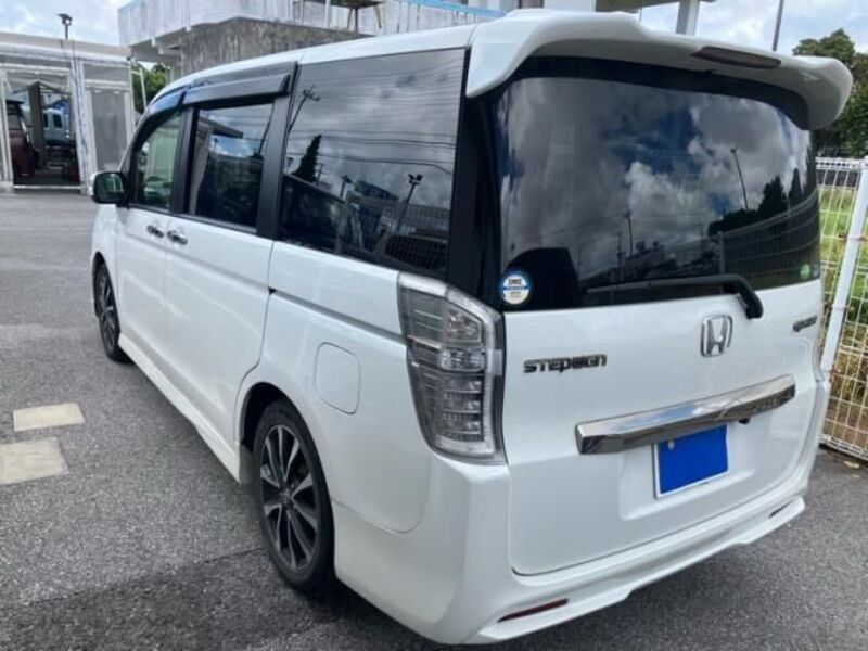 STEPWAGON SPADA