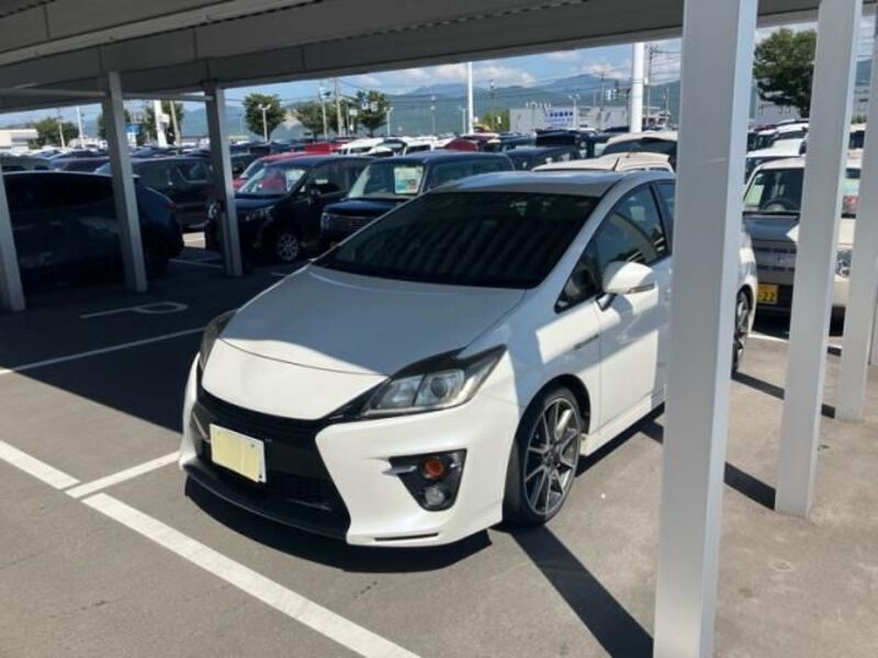 PRIUS-0