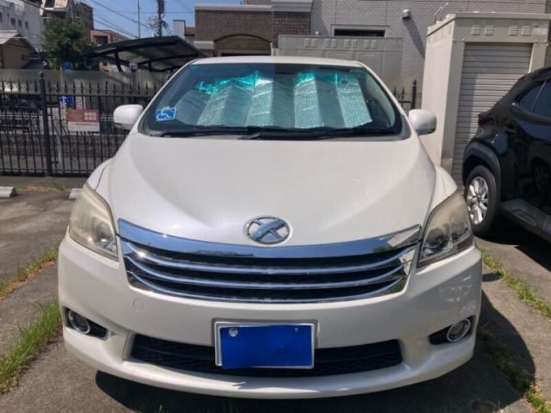 TOYOTA MARK X ZIO