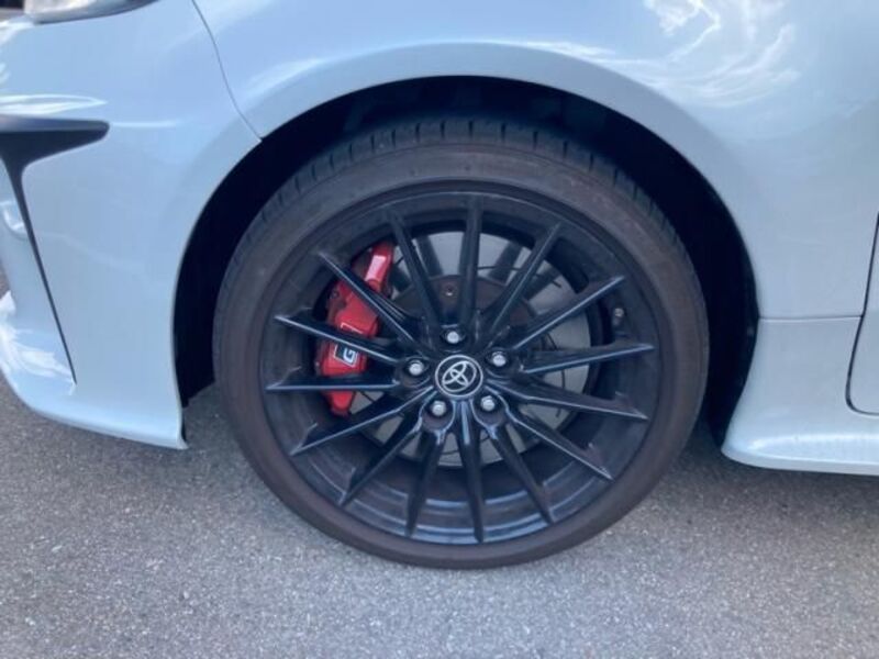 GR YARIS