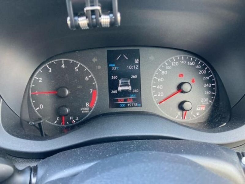 GR YARIS
