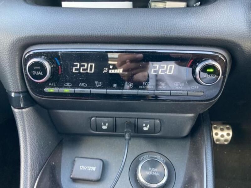 GR YARIS