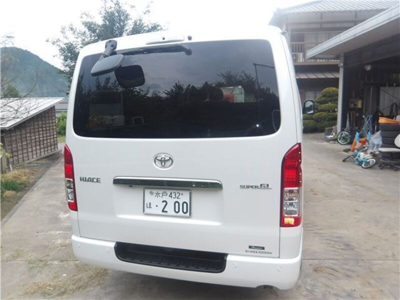 HIACE VAN