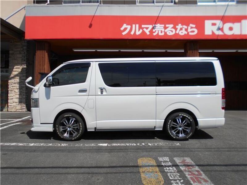 HIACE