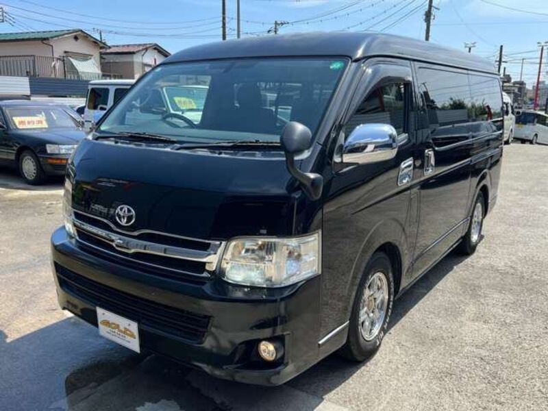 HIACE