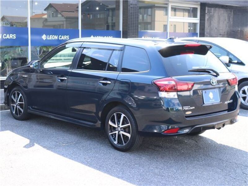 COROLLA FIELDER