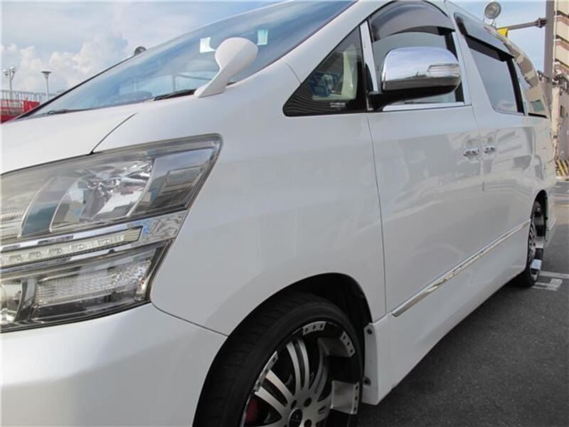 VELLFIRE