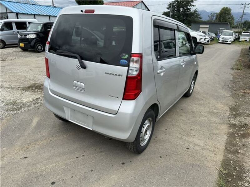 WAGON R