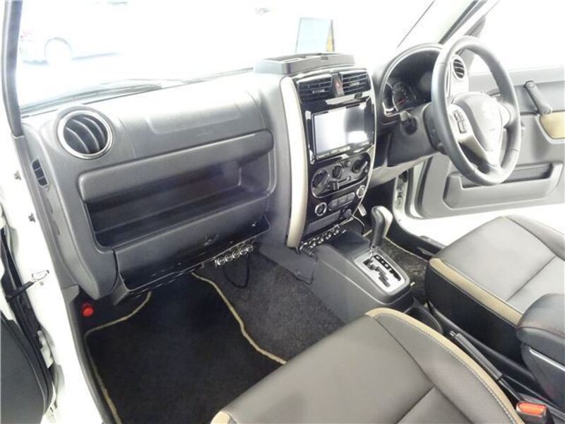 JIMNY SIERRA