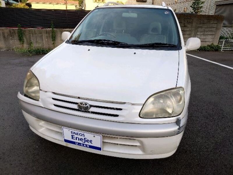 TOYOTA RAUM
