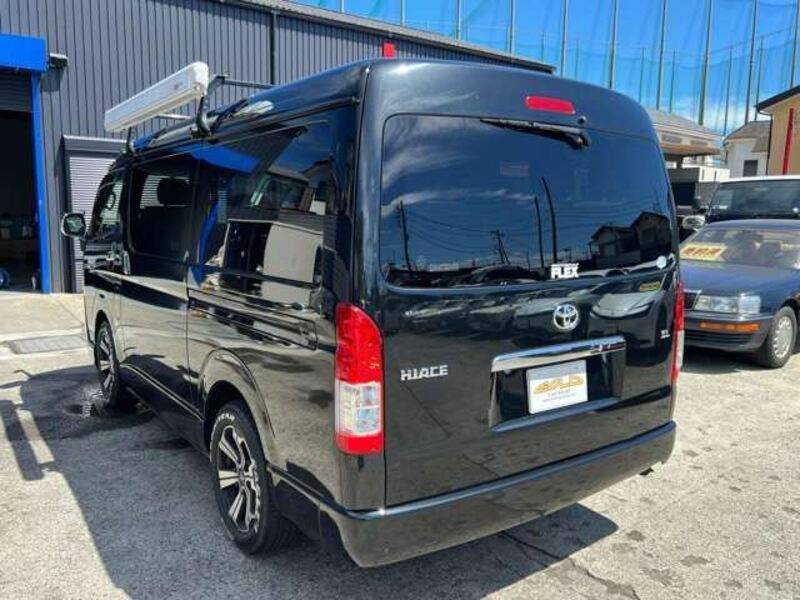 HIACE