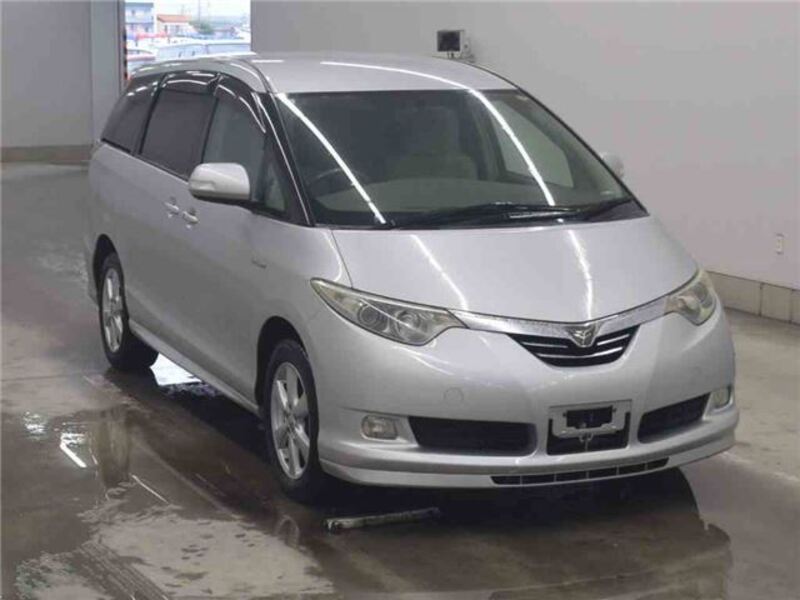 TOYOTA ESTIMA HYBRID