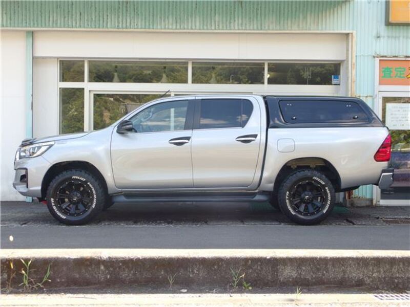 HILUX