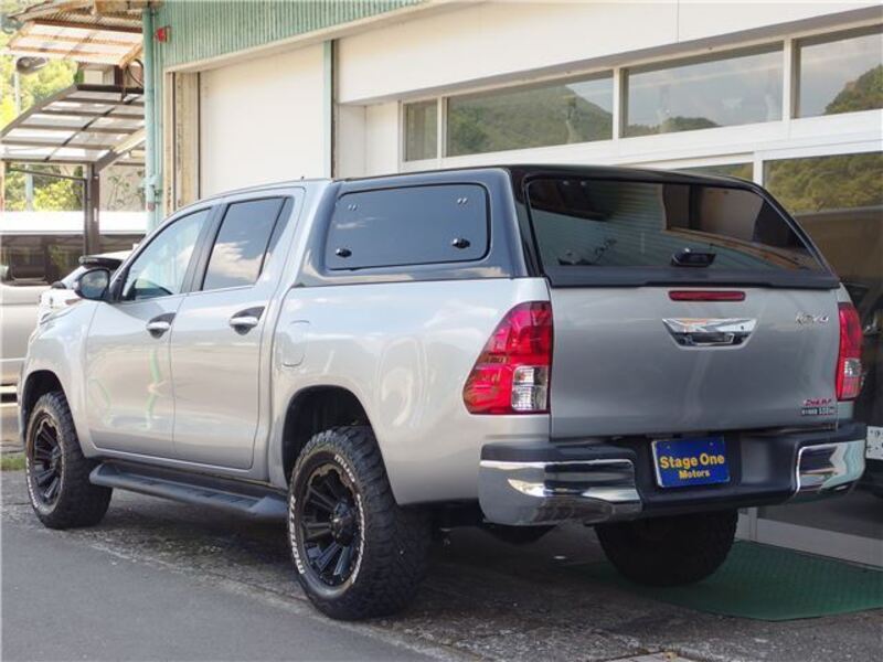 HILUX