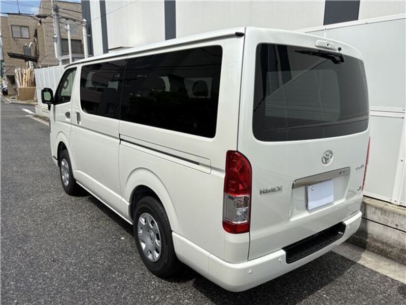 HIACE