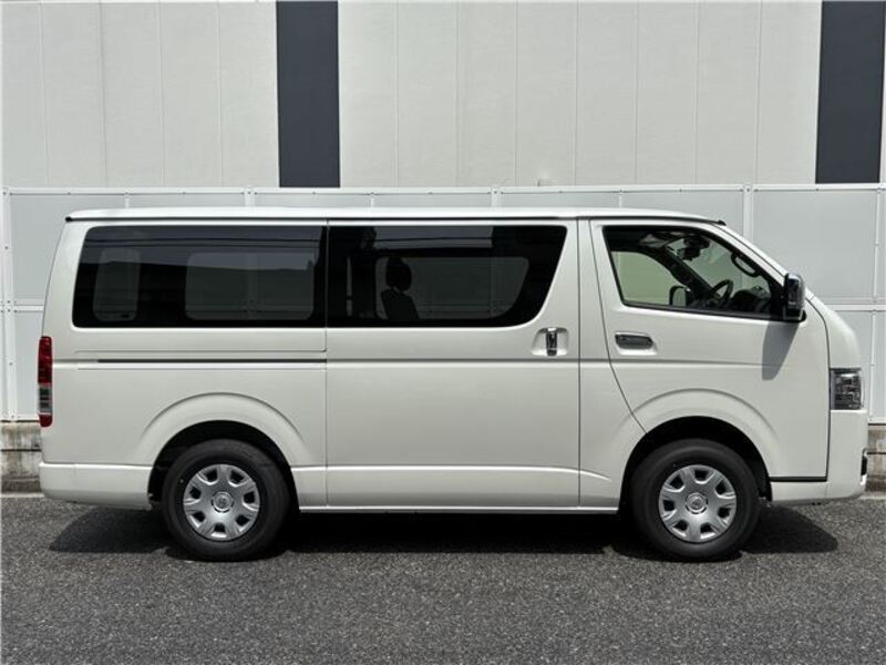 HIACE