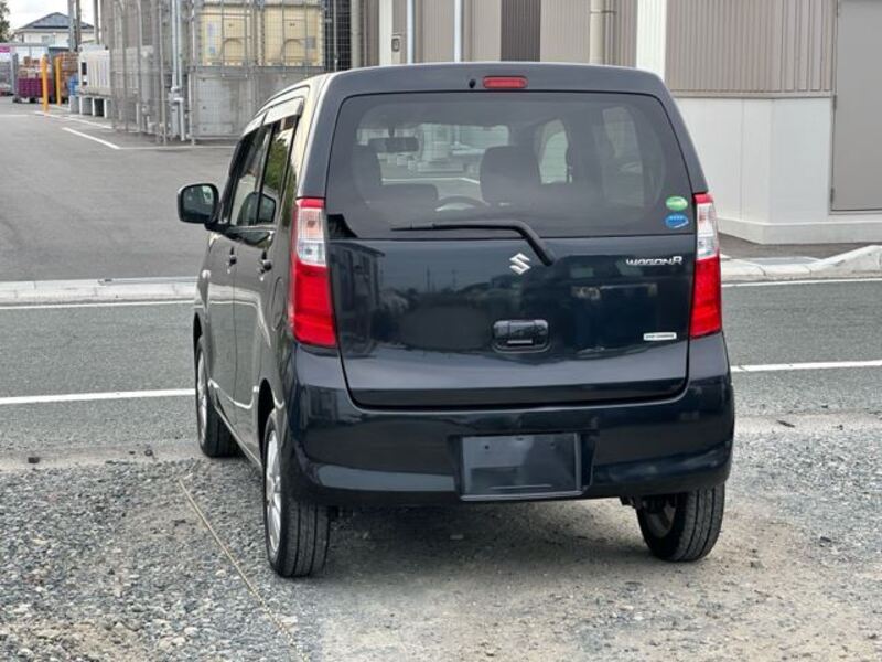 WAGON R