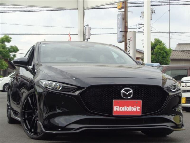 MAZDA3-0