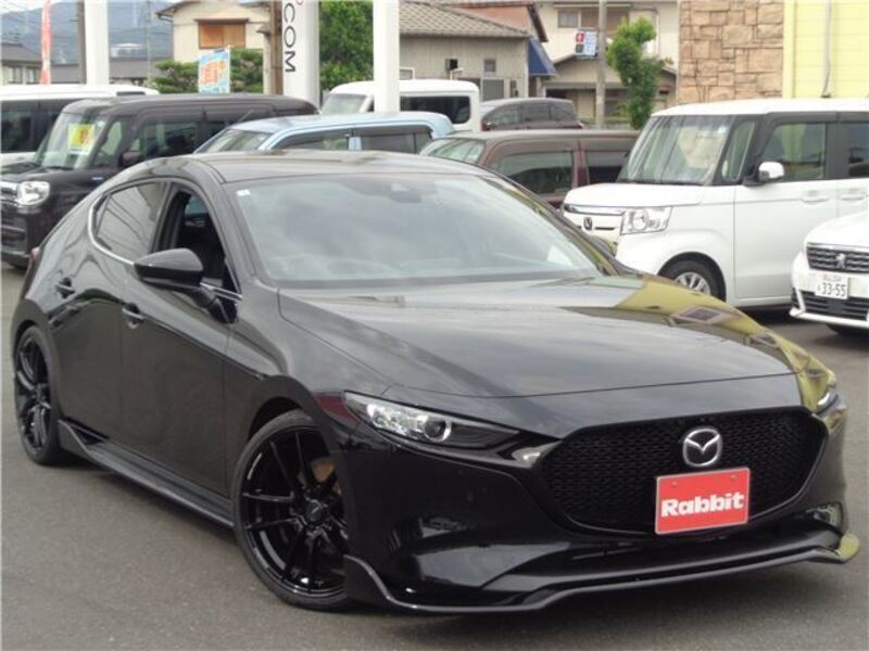 MAZDA3
