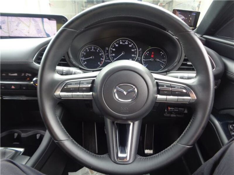 MAZDA3
