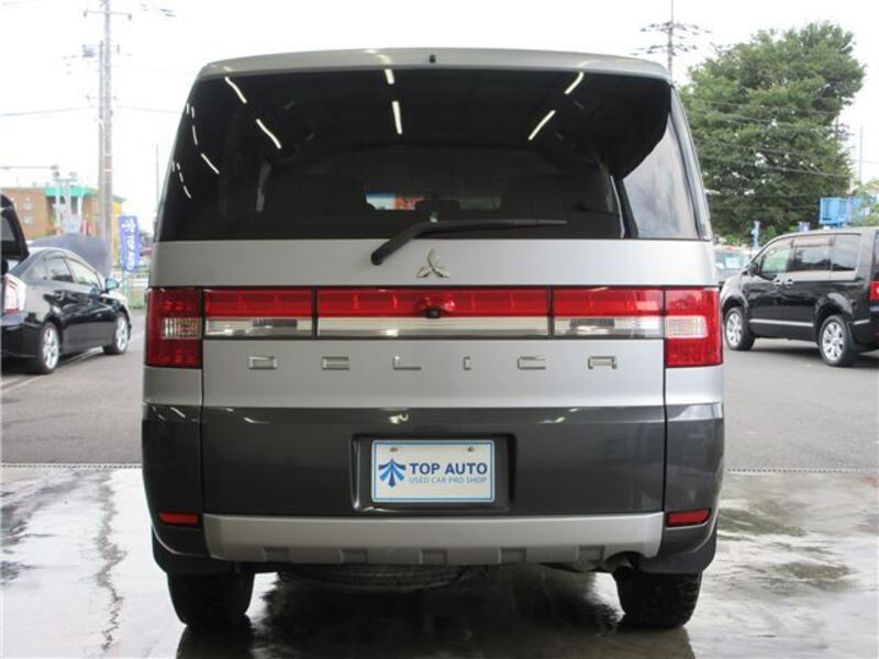 DELICA D5