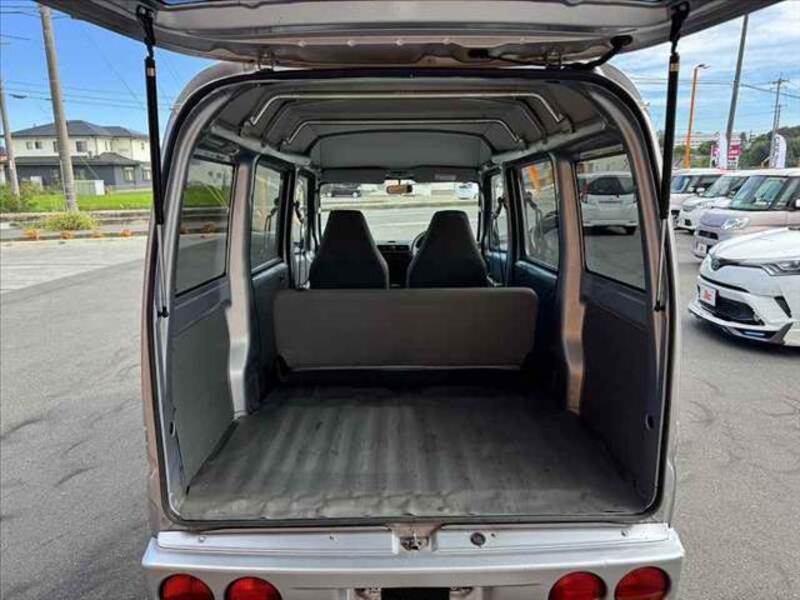 CLIPPER VAN