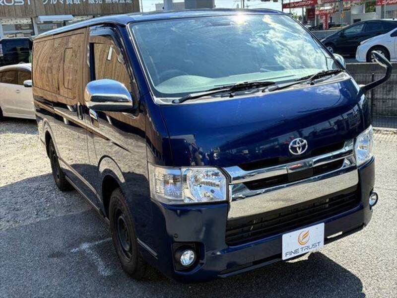 HIACE VAN