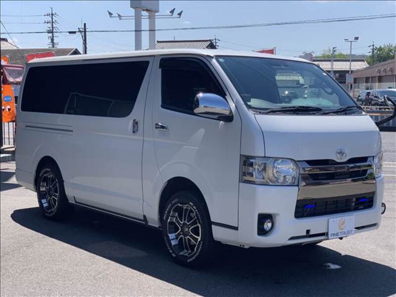 HIACE VAN