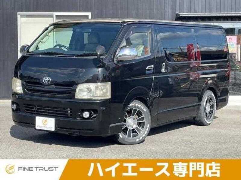 TOYOTA HIACE VAN