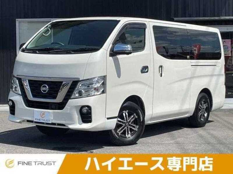 NV350 CARAVAN-0