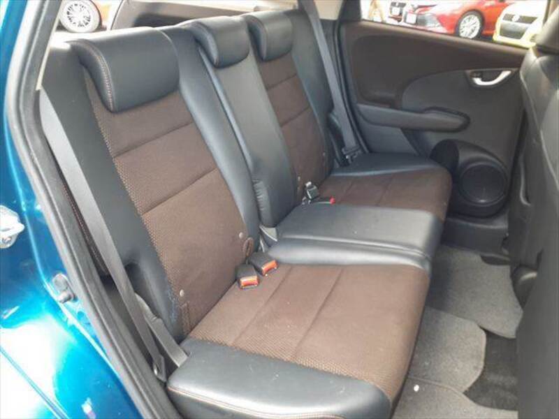 FIT SHUTTLE