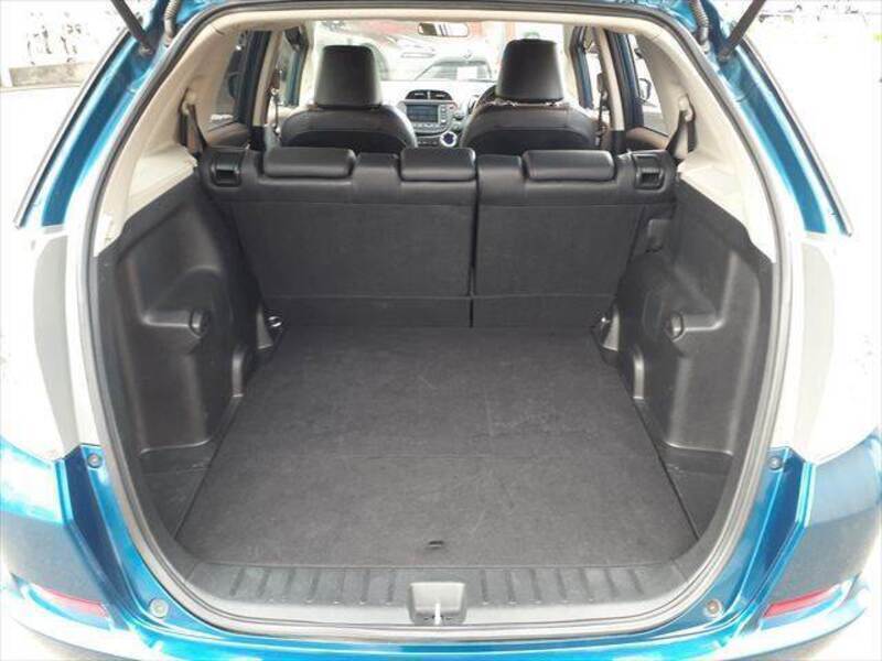 FIT SHUTTLE