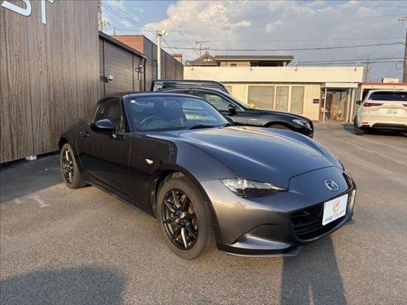ROADSTER