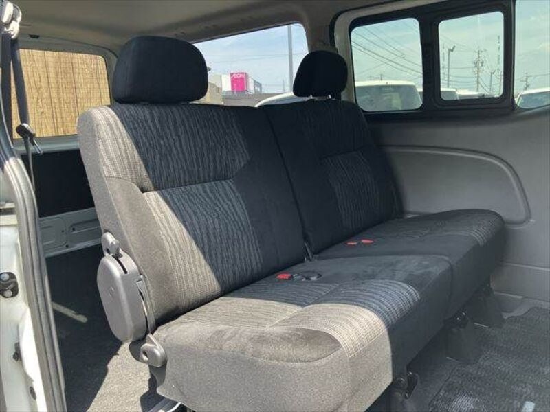 NV350 CARAVAN