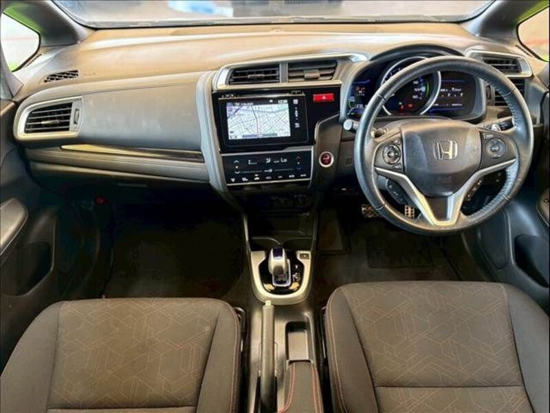 FIT HYBRID