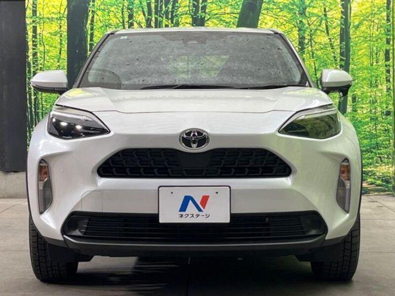 YARIS CROSS