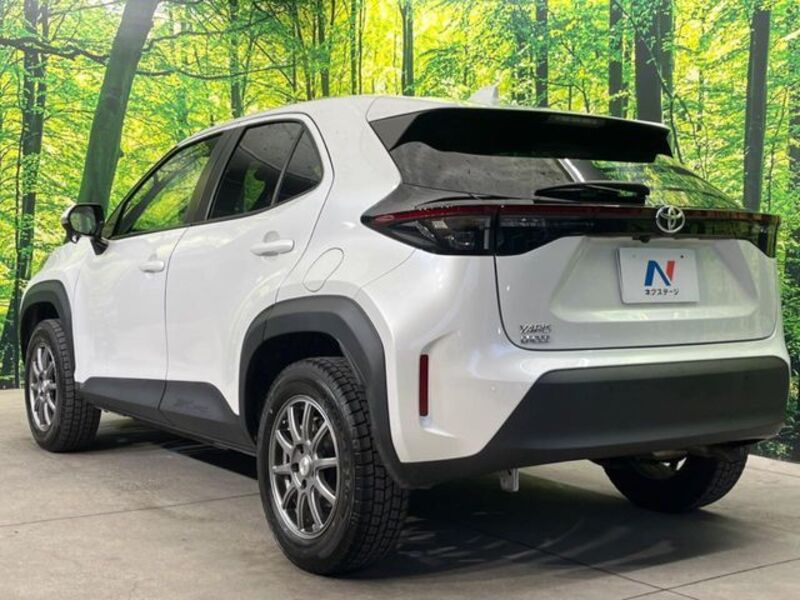 YARIS CROSS